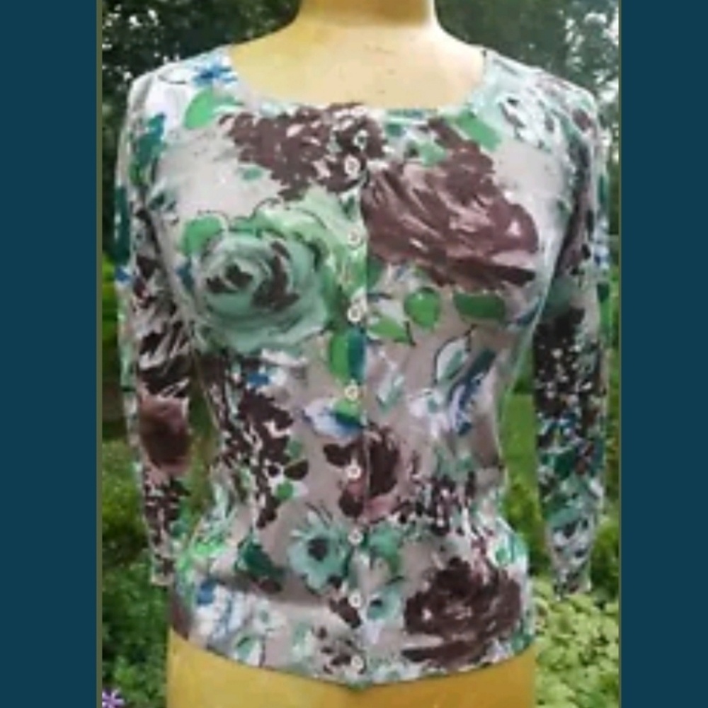 Anthrologie Charlotte Tarantola Femme floral cottagecore cardigan Retro Floral